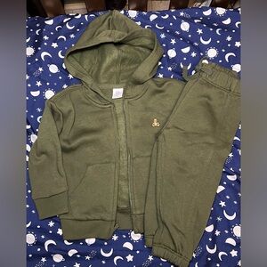 GAP Hoodie and Jogger Set, Size 12-18 Months